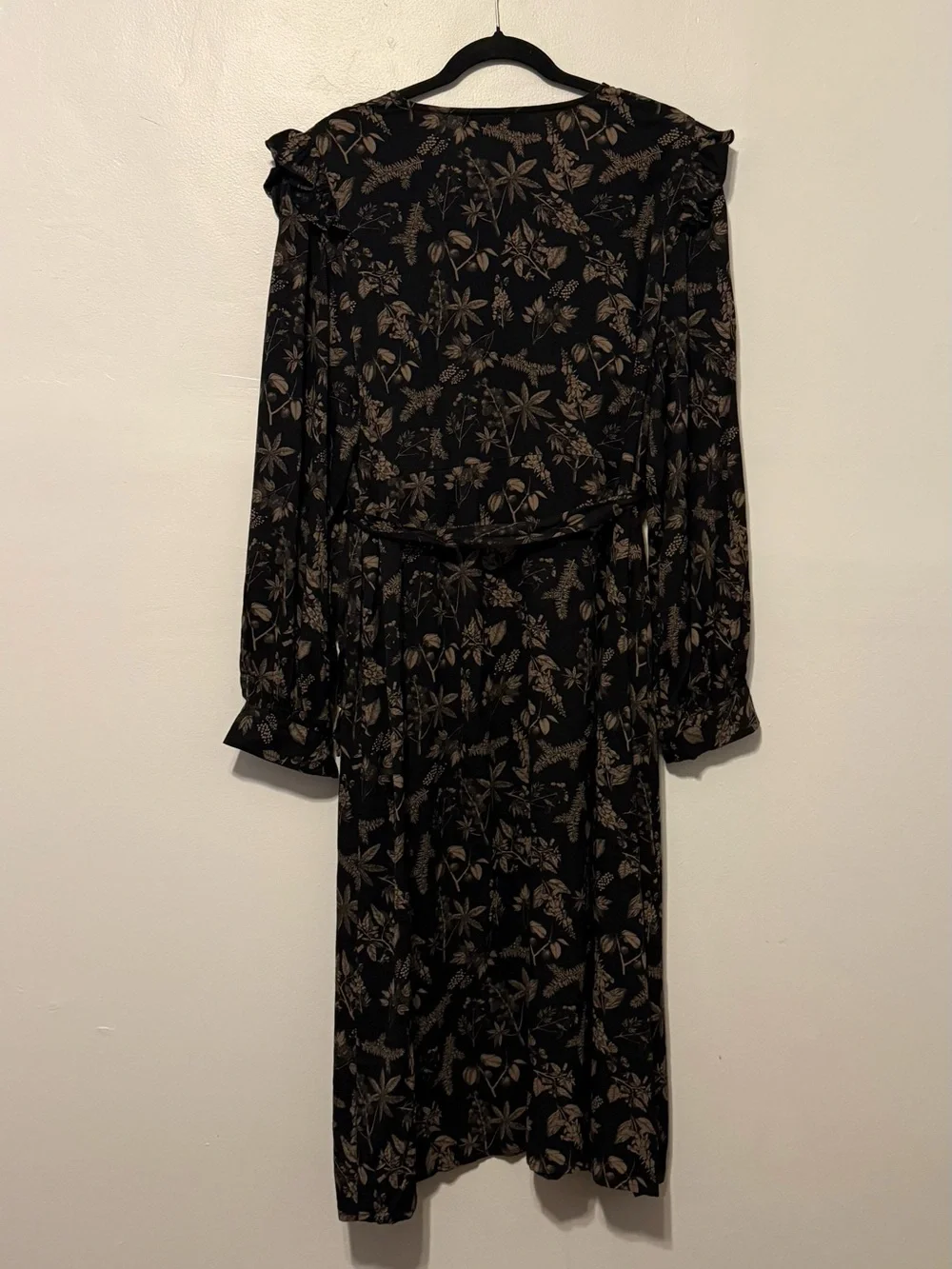 Disturbia Poisonous Plants midi faux wrap dress size 14 NWT - Picture 4 of 6